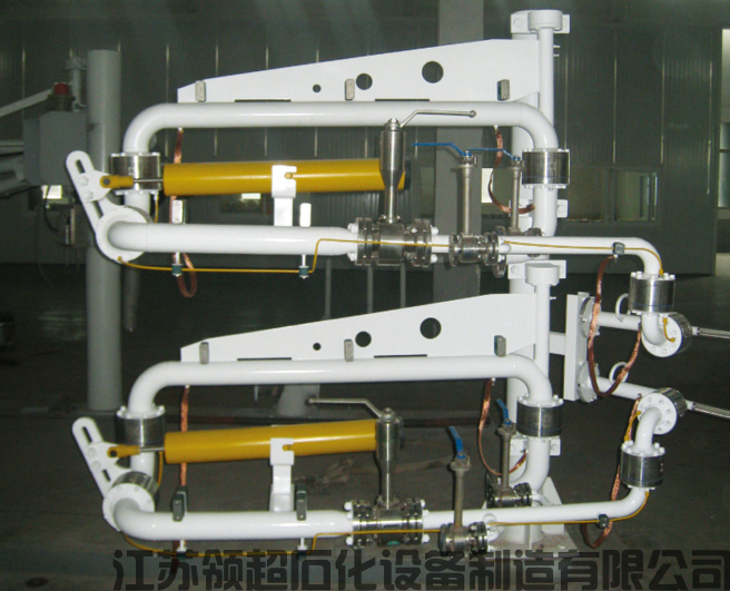 新疆阿克蘇客戶定制采購的一批乙烯低溫裝卸臂（低溫鶴管）已通過物流發(fā)往使用現(xiàn)場(chǎng)(1)